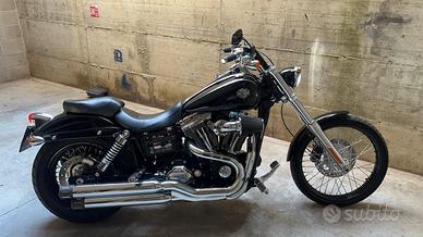 Harley-Dvidson Wide Glide 1584