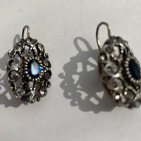 Orecchini vintage con disegno floreale zaffiro