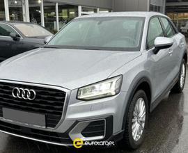 AUDI Q2 35 TFSI Business Design