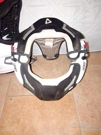 Collarino Cross Leatt