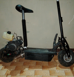 Monopattino a benzina