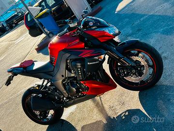 Kawasaki Z1000 10/13