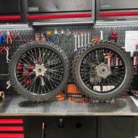 CERCHI ORIGINALI YAMAHA 21 19 CROSS