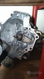 Cambio Mazda MPV 2.0 TD 2004