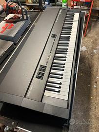 Pianoforte digitale roland RD-250s