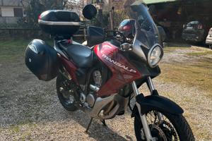 Honda transalp 700
