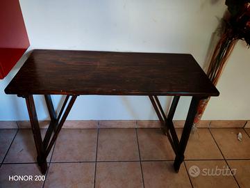 Tavolo tipo "capretta"