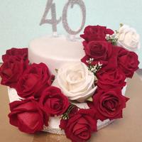 torta scenografica rose