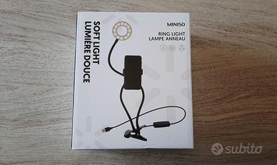 Luce ad anello a LED dimm con supporto smartphone