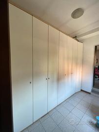 Armadio bianco componibile