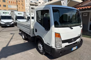 Nissan Cabstar dci 130 cassone fisso