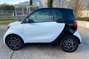 Smart ForTwo EQ Passion ... un fruscio nell'aria
