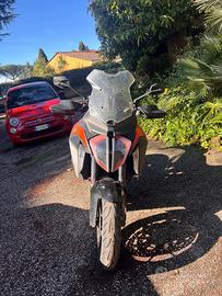 KTM 1290 Super Duke - 2020