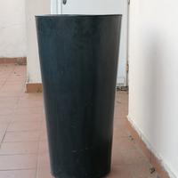 Vaso da interni in metallo