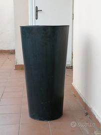 Vaso da interni in metallo