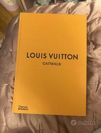 Libro arredo Louis Vuitton