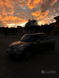 MINI COOPER ONE D