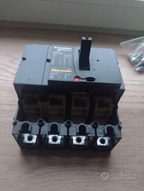 Interruttore 4X160A 25KA senza sganciatore NSX160B