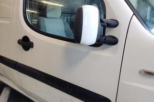 Porta anteriore dx nuda FIAT DOBLO del 2008