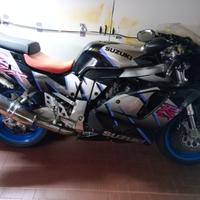 Suzuki GSR 750 - 1992