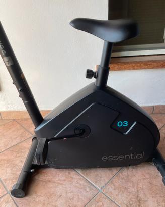 Cyclette domyos essential 03