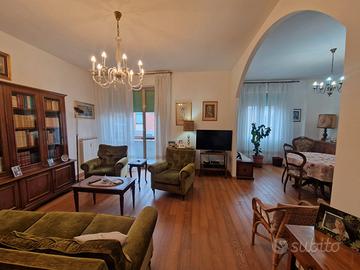 Careggi 5 vani con garage