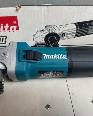 Smerigliatrice makita GA5040C diam.125