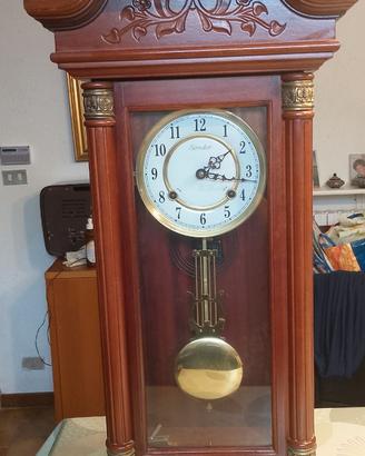 orologio da parete a pendolo