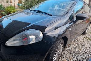 Auto Grande Punto Fiat Nera