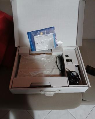 Console PS4 Bianca Glacier White Boxata