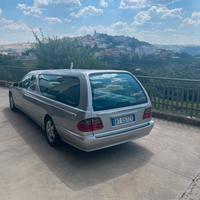 Carro funebre Mercedes E270 cdi