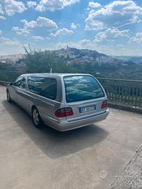 Carro funebre Mercedes E270 cdi