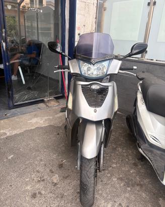 Kymco People 125 S