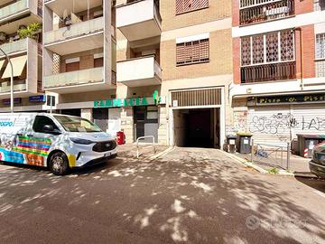 Box/Posto auto Roma [Box Quinto SertorioVCG] (Appi