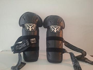 Protezioni ginocchia Pro III Carbon O'NEAL