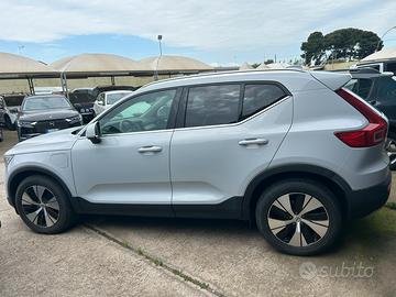 Volvo xc40 t5 ibrida