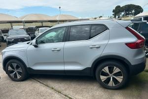 Volvo xc40 t5 ibrida