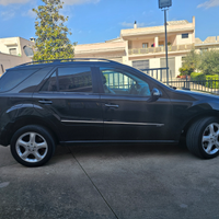 Mercedes ml 320 gancio traino 300.000 km