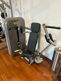 Pectoral Machine Technogym