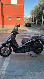 Beverly 350 sport touring