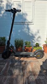 Xiaomi Electric Scooter 4 Pro (2nd Gen)