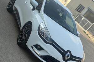 RENAULT CLIO 2017 DIESEL