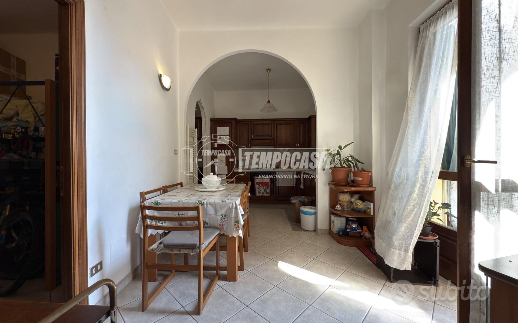 Apartment in Rivoli, Borgo Nuovo, Torino - Vista 2