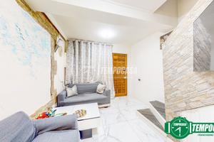 CASA INDIPENDENTE CON CORTILE !!