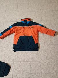 completo da montagna per ragazzina