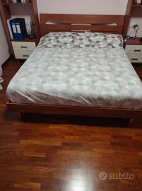 Letto matrimoniale 