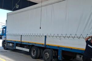 camion 3 assi iveco 150/27