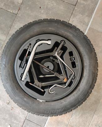 Ruota di scorta Fiat punto con attrezzi originali 