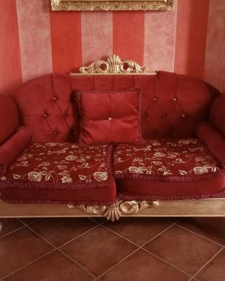 2 Divani bordeaux in legno foglia oro