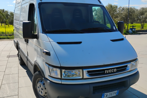 Iveco Daily 35S12 anno 2005 116 CV 84 KW 370000 km